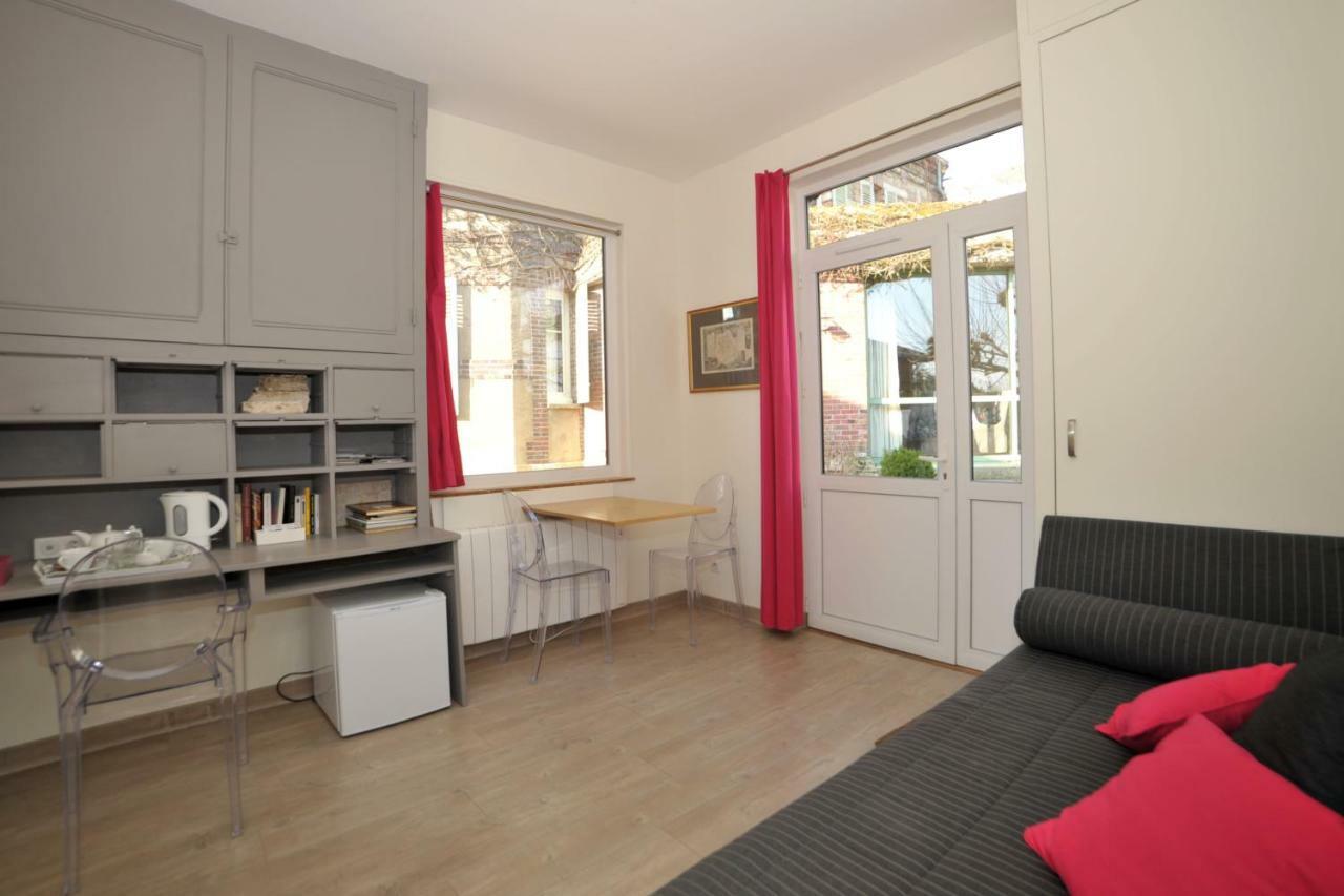 La Rosace Bed & Breakfast Chartres Exterior photo
